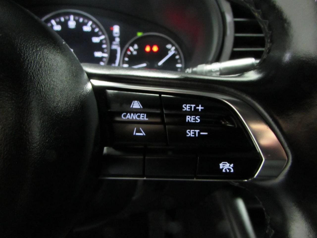 Used 2024 MAZDA MAZDA3 s FWD image 23