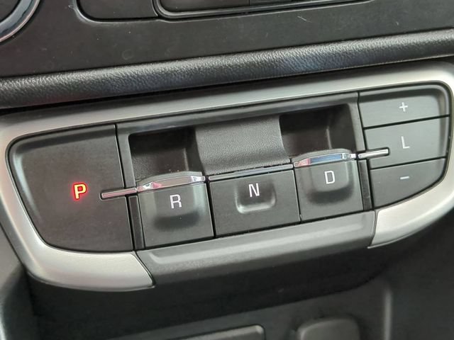 Used 2023 GMC Terrain SLT w/ LPO, Floor Liner Package AWD/4WD image 15