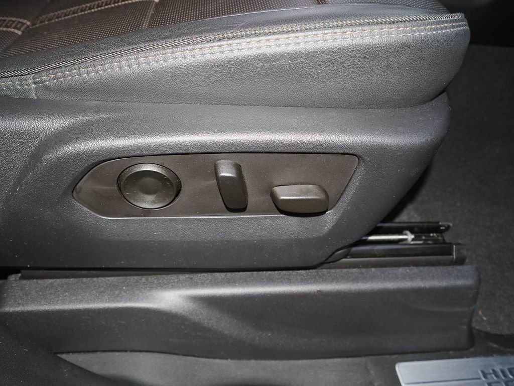 Certified 2023 Chevrolet Silverado 1500 High Country w/ High Country Premium Package image 20