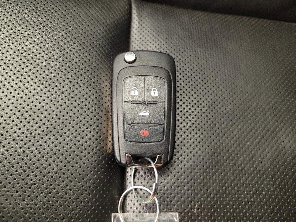 Used 2015 Chevrolet Camaro LT image 32