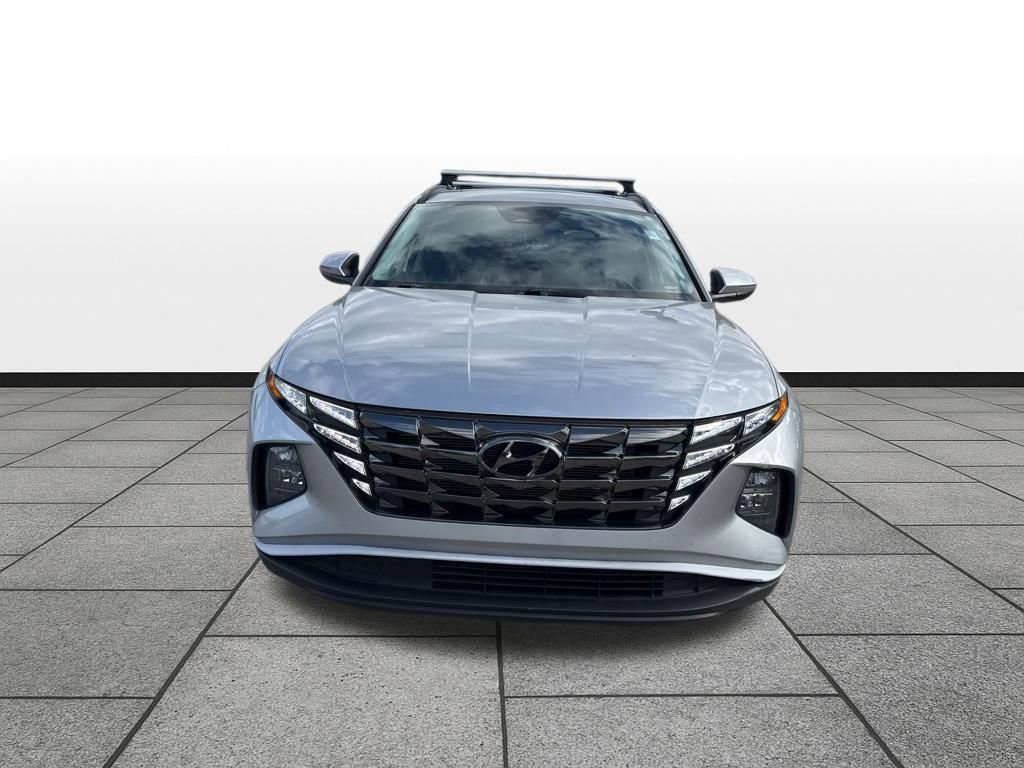 Used 2022 Hyundai Tucson SEL w/ Convenience + Premium Package FWD image 2