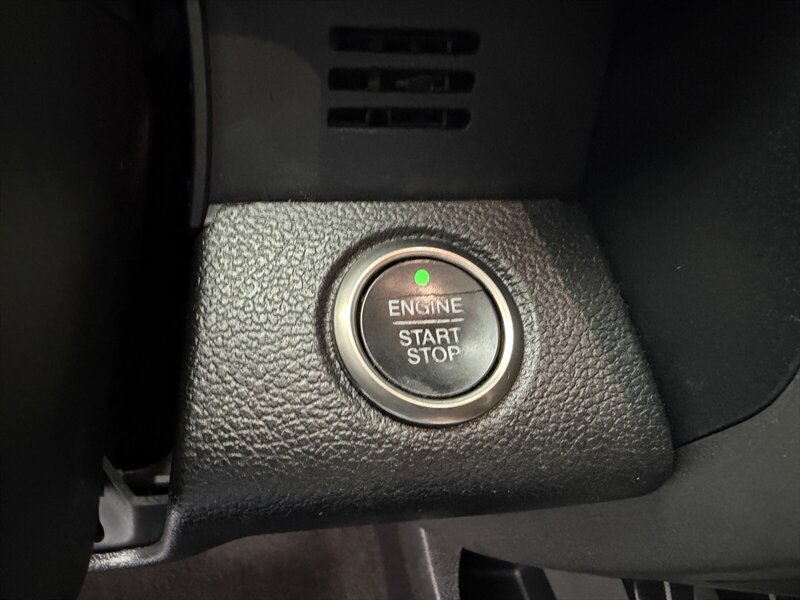 Used 2019 Ford F150 Raptor w/ Equipment Group 802A Luxury AWD/4WD image 29