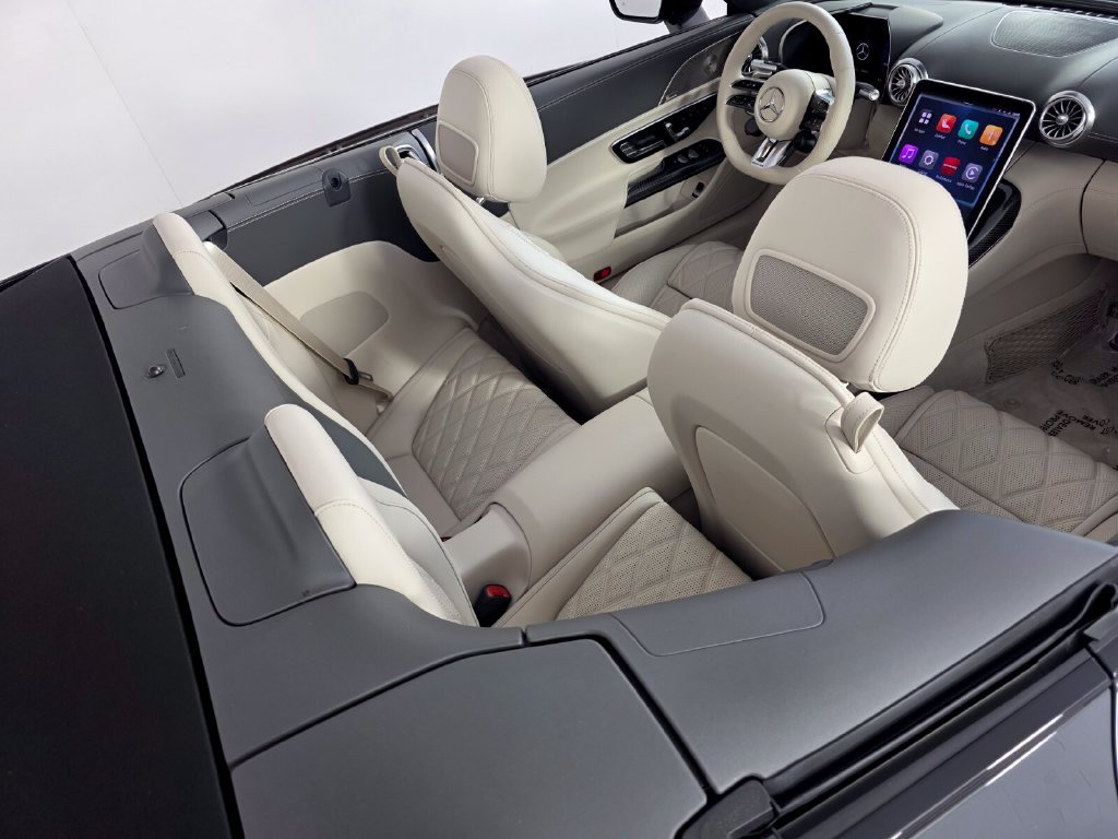 Used 2026 Mercedes-Benz SL 55 AMG 4MATIC image 25