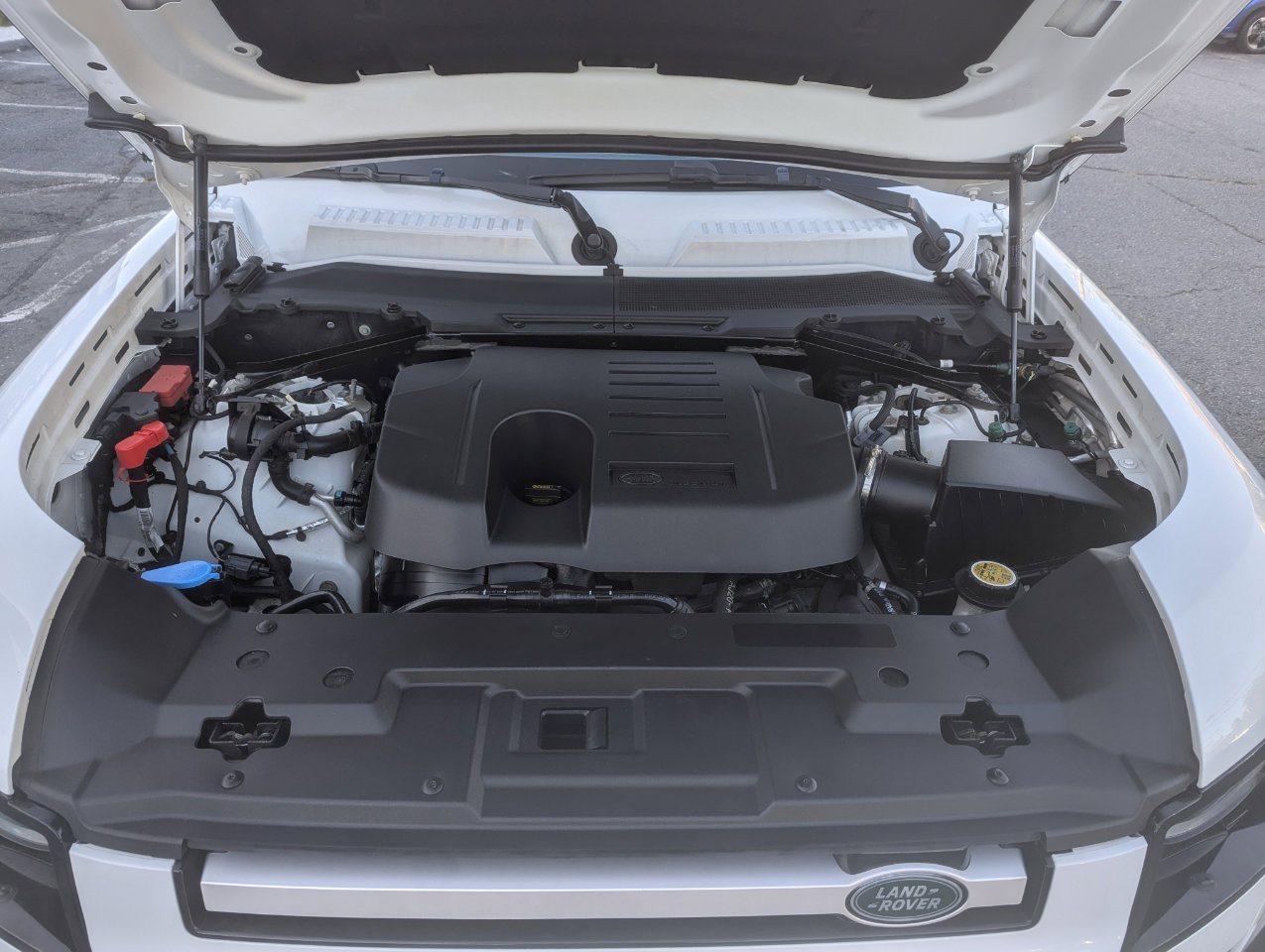 Used 2020 Land Rover Defender 110 HSE image 49