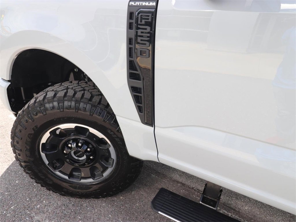 New 2026 Ford F250 Platinum image 4