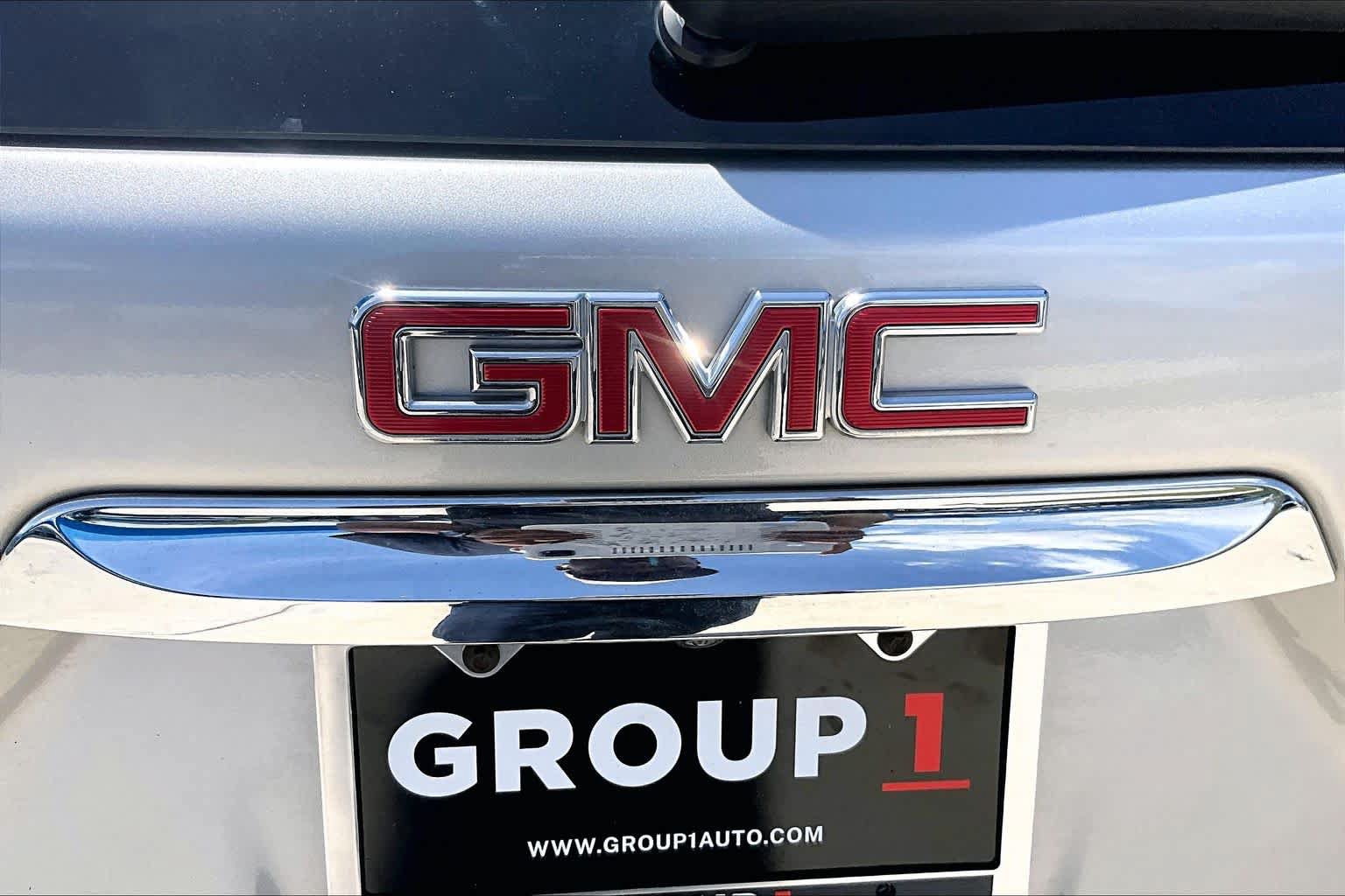 Used 2020 GMC Terrain SLE FWD image 30