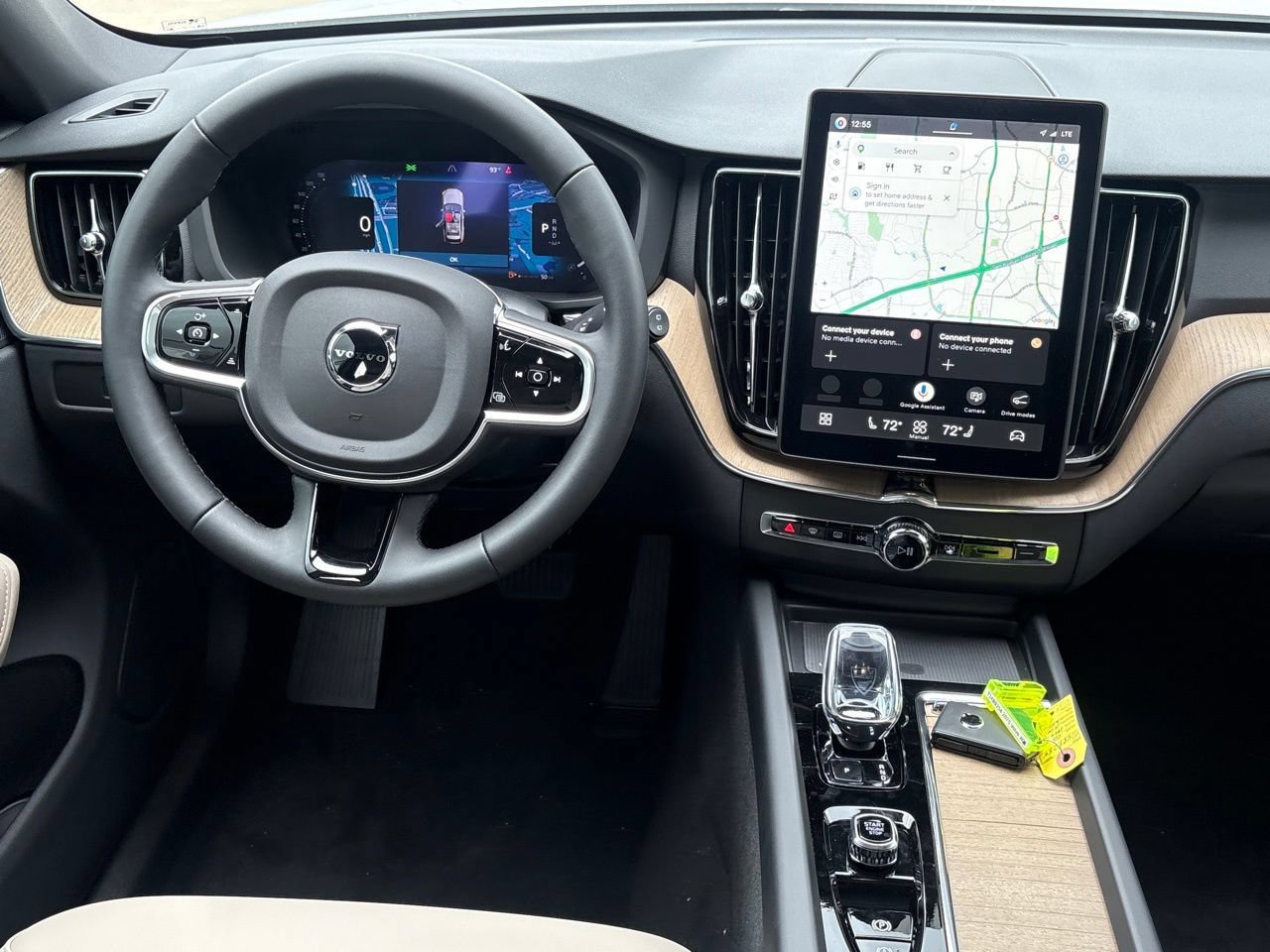 New 2026 Volvo XC60 B5 Core AWD/4WD image 11