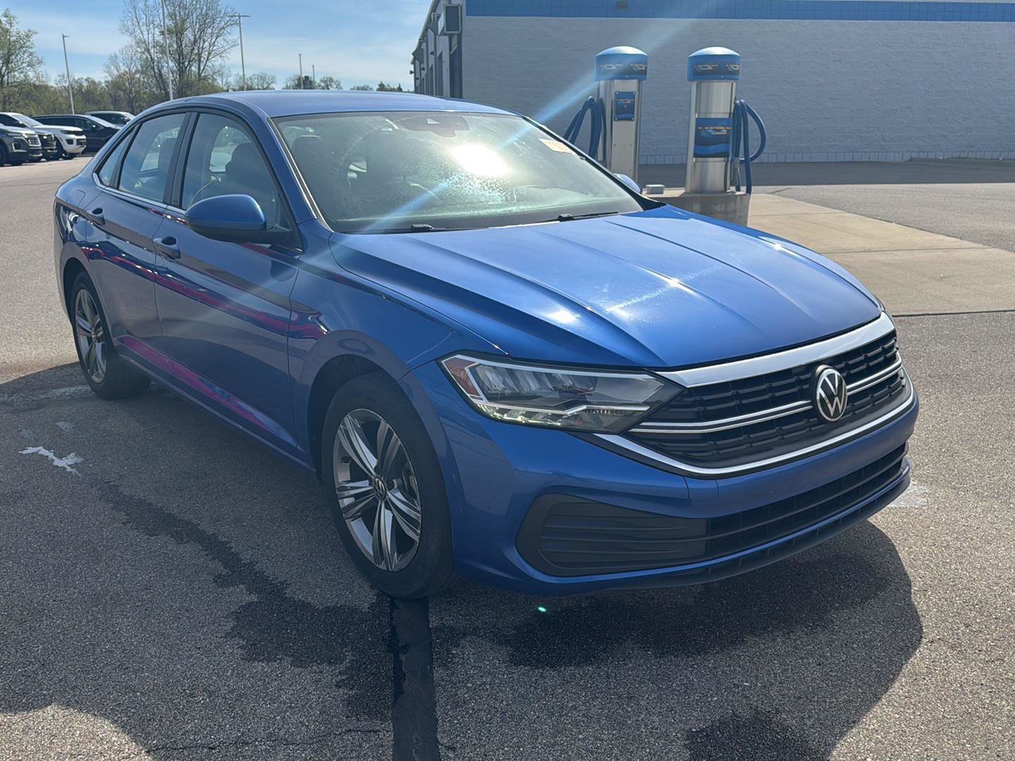 Used 2024 Volkswagen Jetta SE FWD image 7