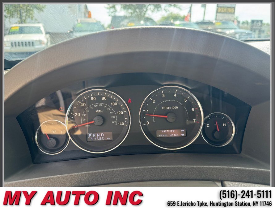 Used 2009 Jeep Grand Cherokee Laredo AWD/4WD image 20