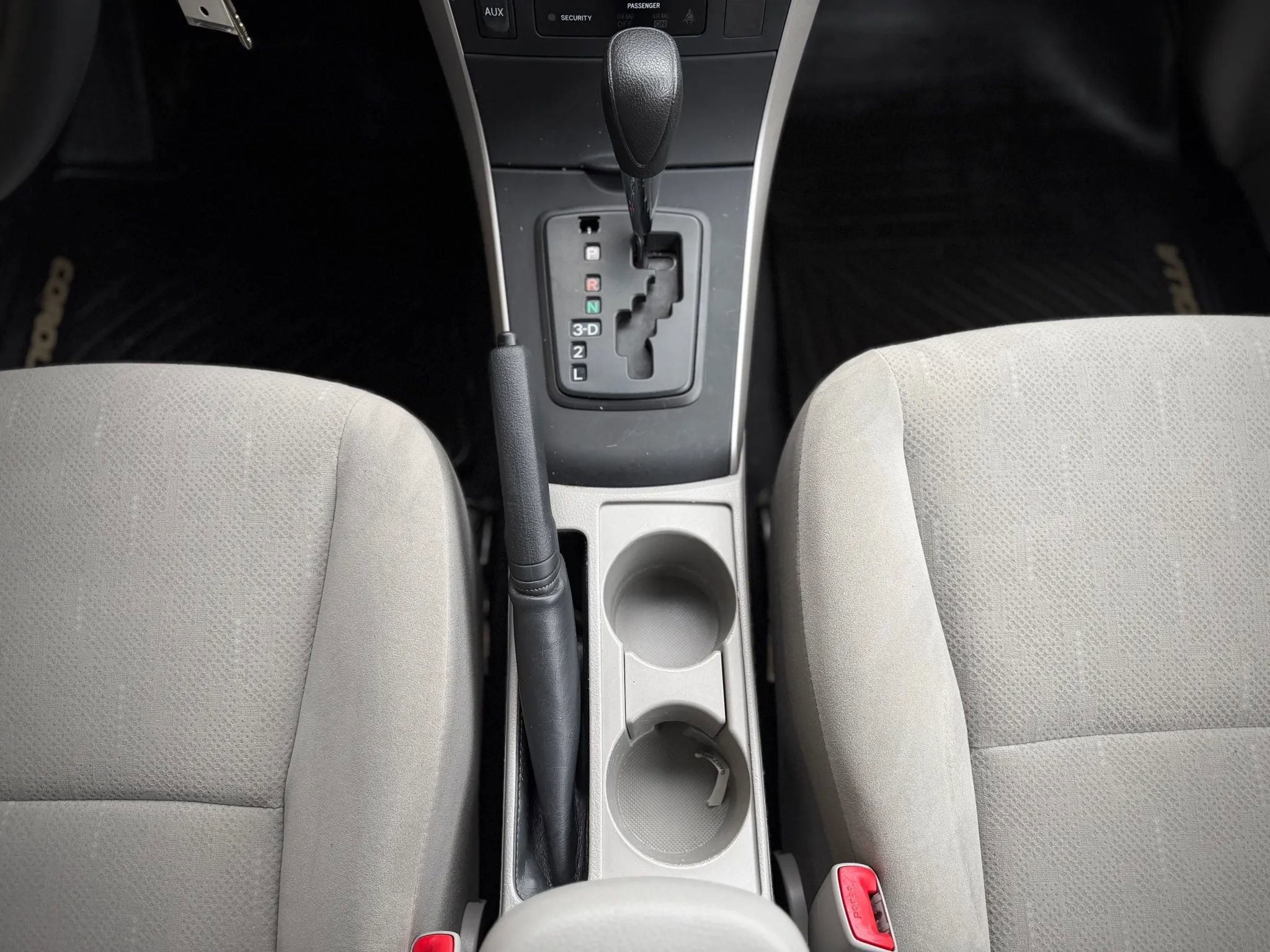 Used 2012 Toyota Corolla L image 13