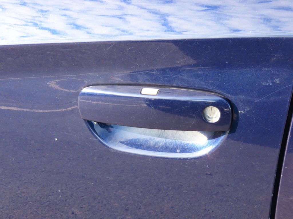 Used 2016 Dodge Charger SXT image 21