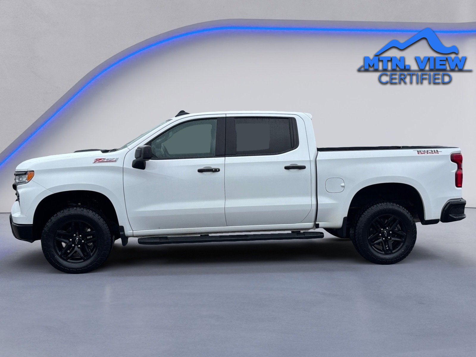 Used 2024 Chevrolet Silverado 1500 LT Trail Boss w/ Protection Package image 12