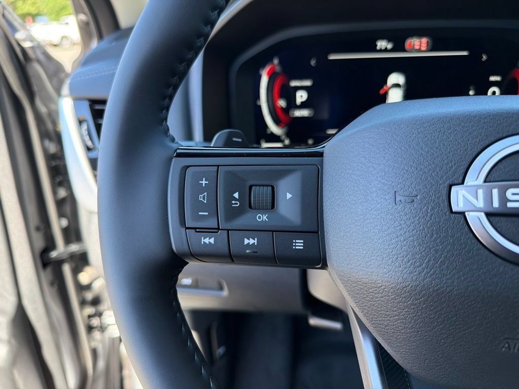 New 2026 Nissan Rogue Platinum AWD/4WD image 14