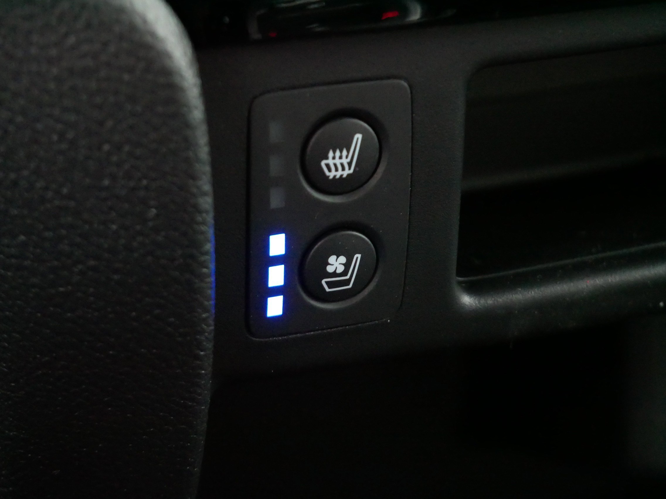 Certified 2026 Honda Ridgeline Black Edition image 26