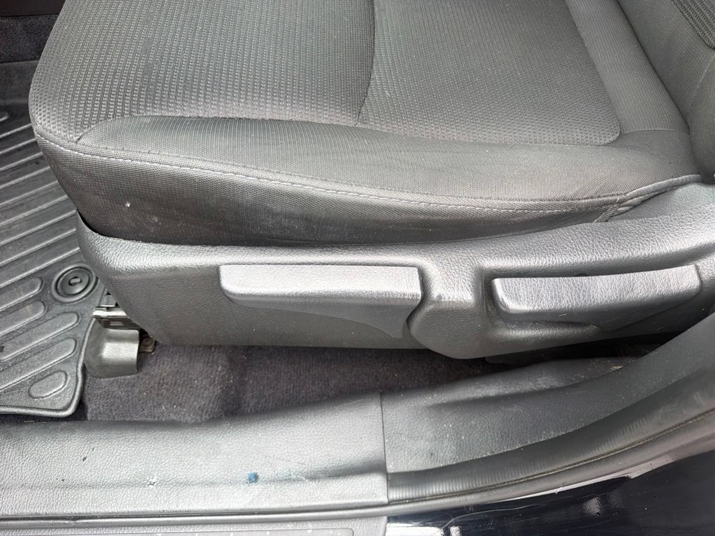 Used 2015 Kia Sorento LX FWD image 29