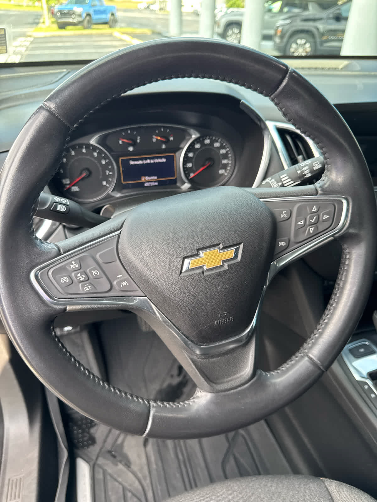 Used 2020 Chevrolet Equinox LT FWD image 13
