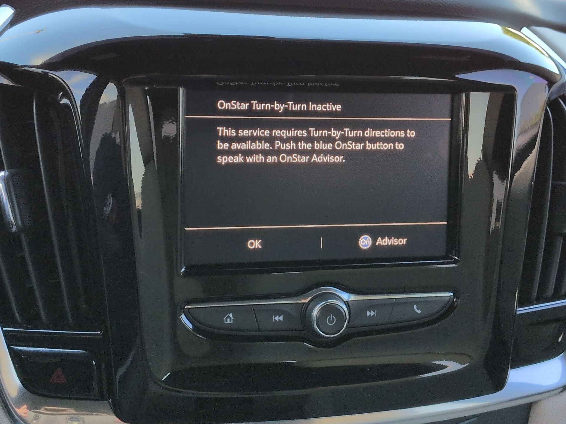 Certified 2023 Chevrolet Traverse LS FWD image 14