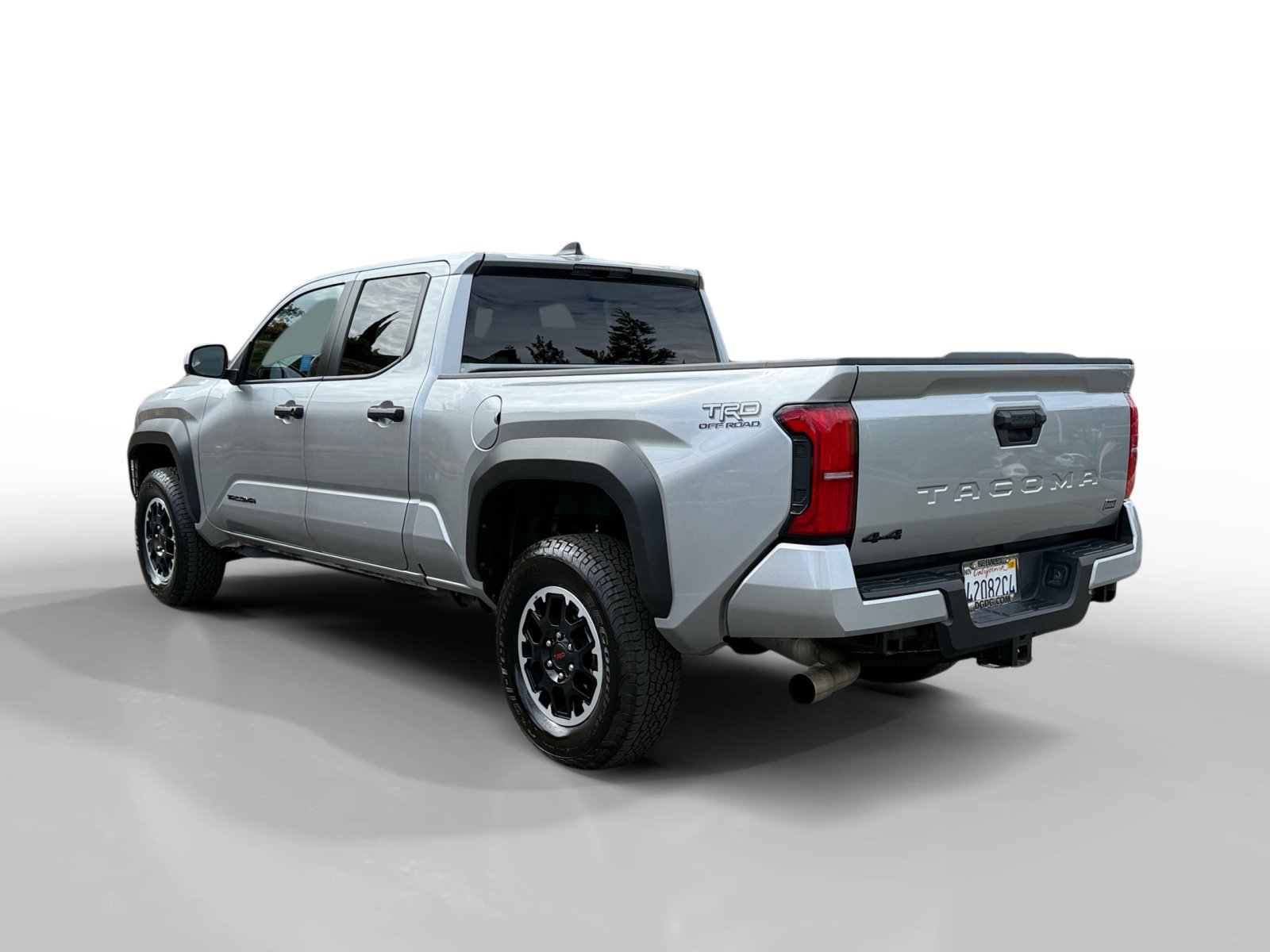 Used 2024 Toyota Tacoma TRD Off-Road image 3