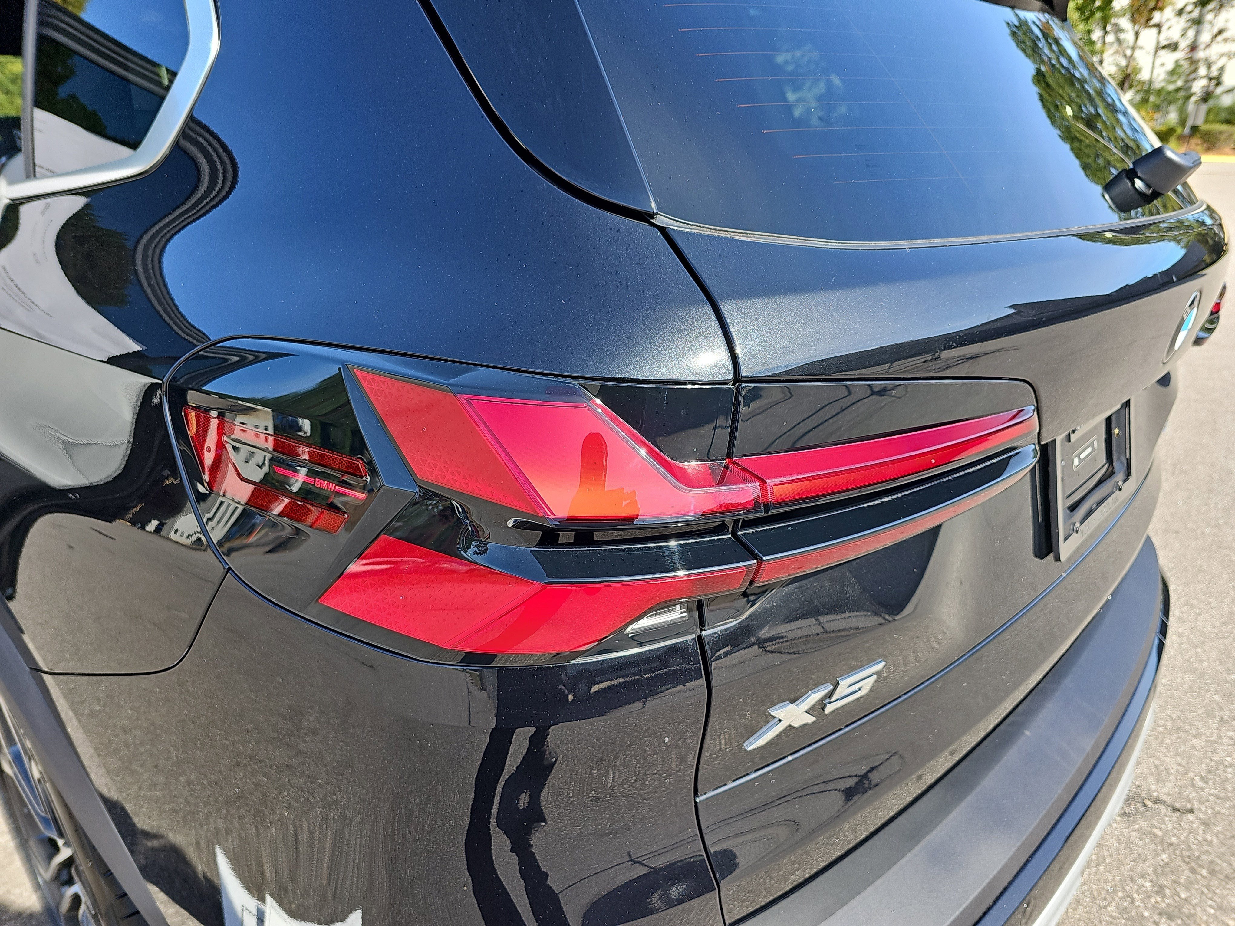 New 2026 BMW X5 xDrive40i w/ Climate Comfort Package image 37