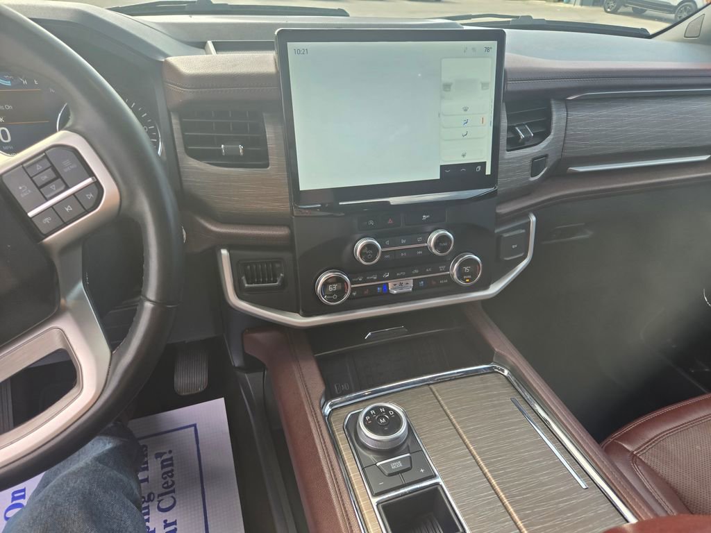 Used 2023 Ford Expedition Limited RWD image 10