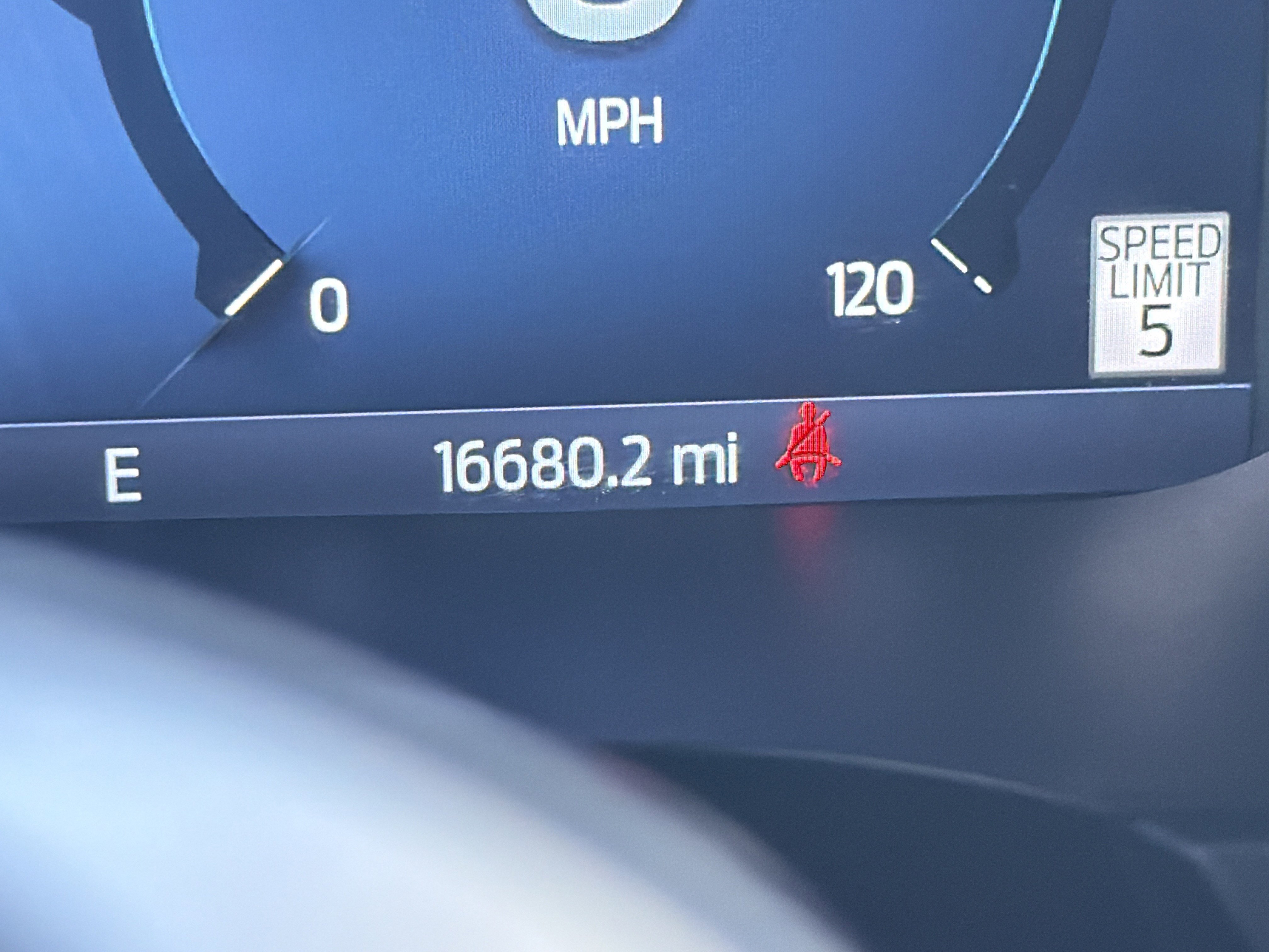 Used 2025 Ford F150 Lariat w/ Equipment Group 501A Mid image 21