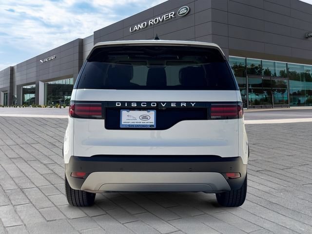 Used 2025 Land Rover Discovery S AWD/4WD image 5