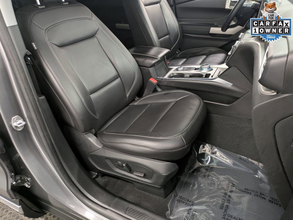 Used 2022 Ford Explorer XLT w/ Equipment Group 202A AWD/4WD image 29
