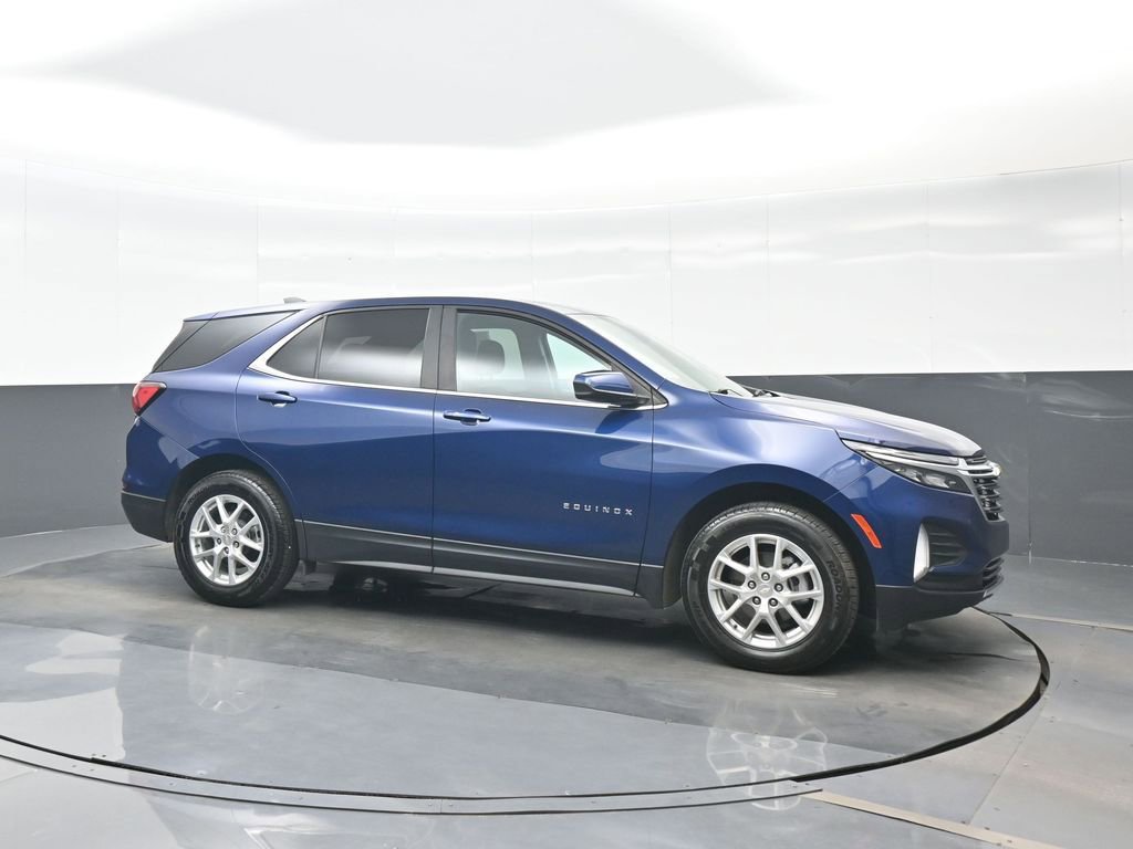 Used 2022 Chevrolet Equinox LT AWD/4WD image 8