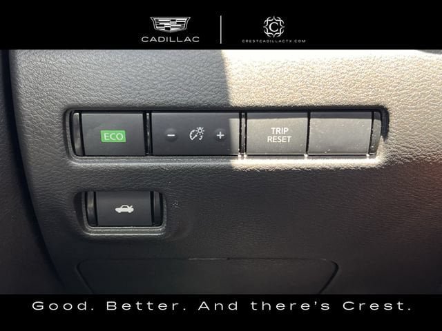 Used 2021 Nissan Sentra SR w/ SR Premium Package FWD image 21