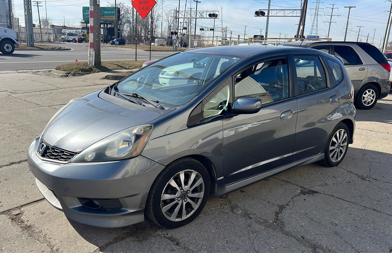 Used 2013 Honda Fit Sport image 8