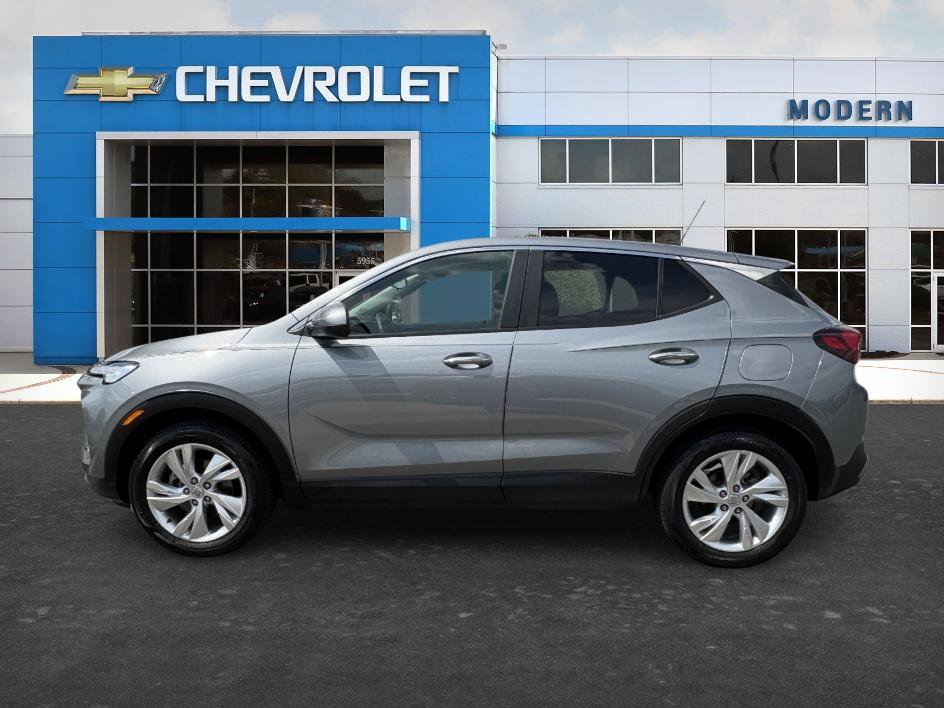 Certified 2024 Buick Encore GX Preferred w/ Comfort Package FWD image 2