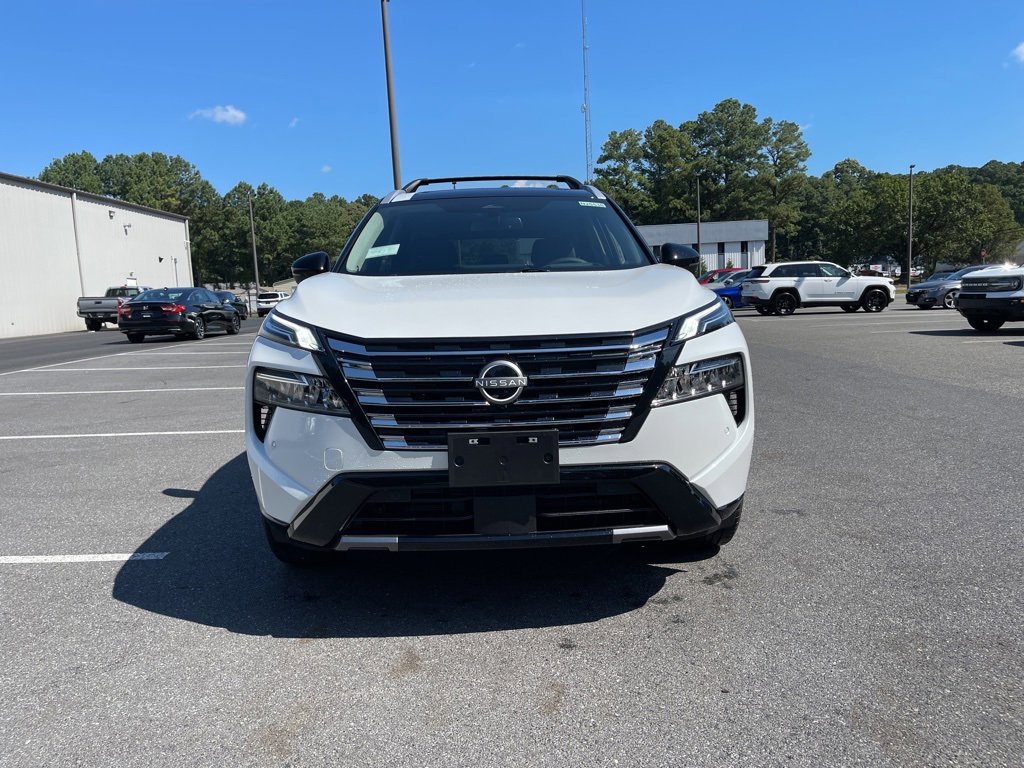 New 2026 Nissan Rogue Platinum image 3