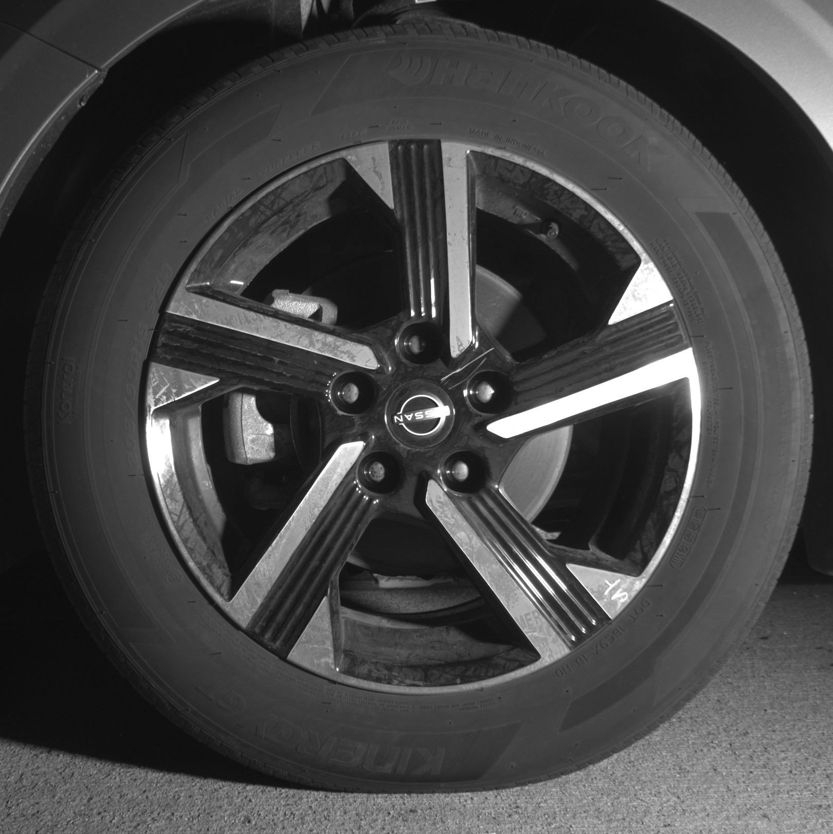 Used 2025 Nissan Sentra SV image 12