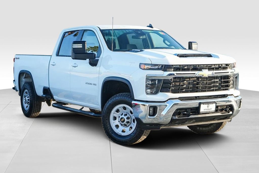 Used 2025 Chevrolet Silverado 2500 LT w/ Convenience Package image 2