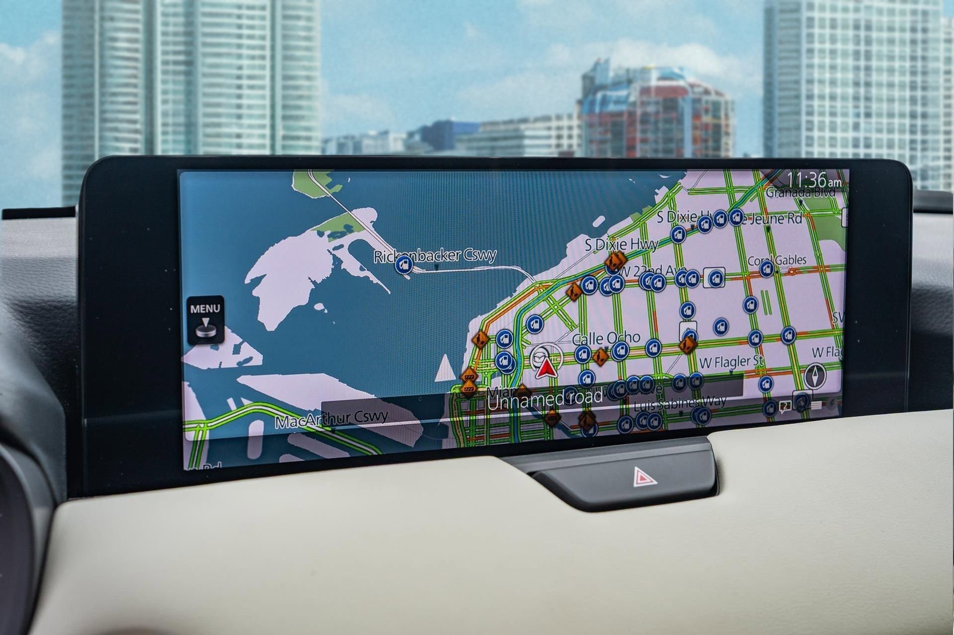 Used 2025 MAZDA CX-90 3.3 Turbo w/ Premium Plus Pkg image 32