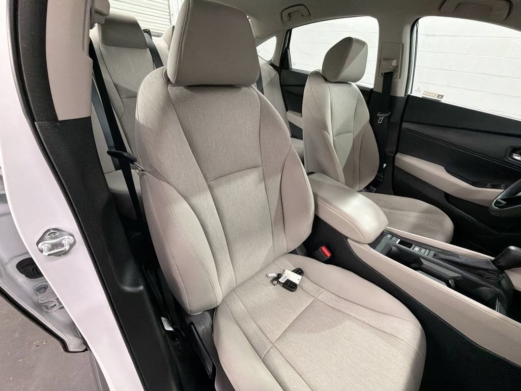 Used 2023 Honda Accord LX image 25