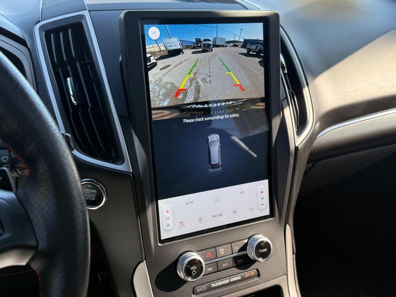 Certified 2022 Ford Edge ST-Line w/ Class II Trailer Tow Package image 22