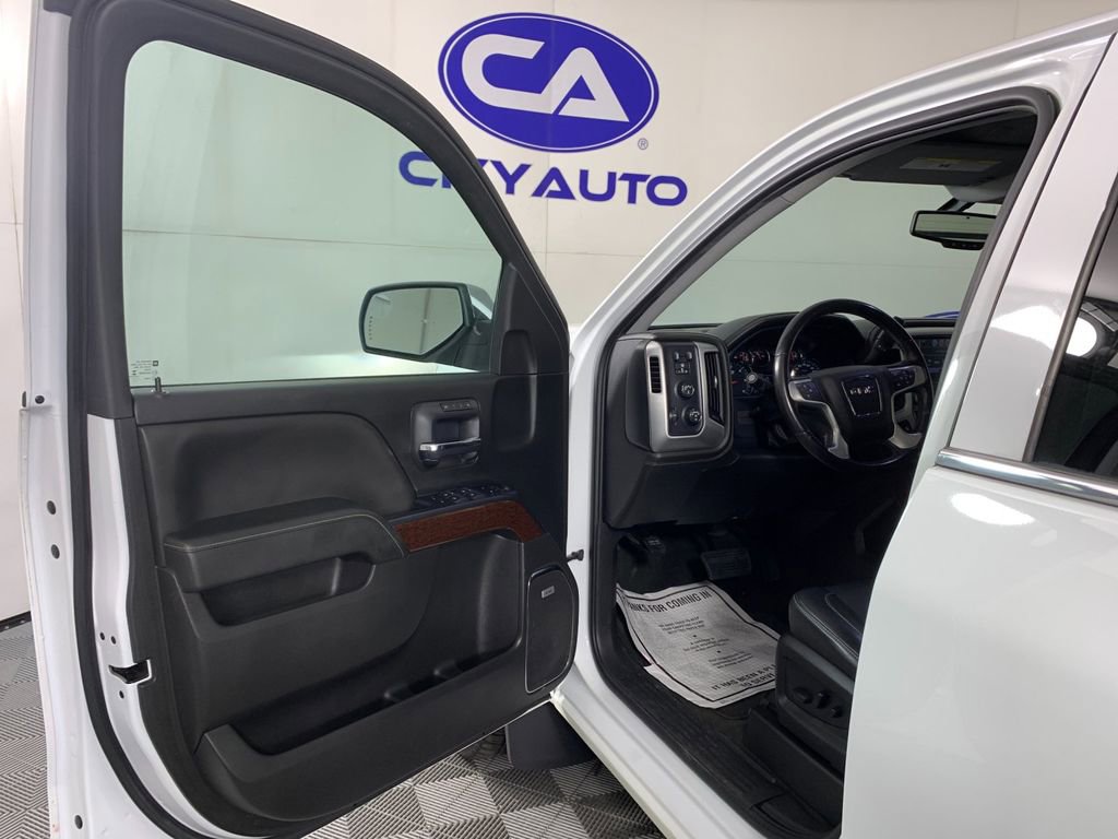 Used 2018 GMC Sierra 1500 SLT w/ SLT Premium Package AWD/4WD image 14