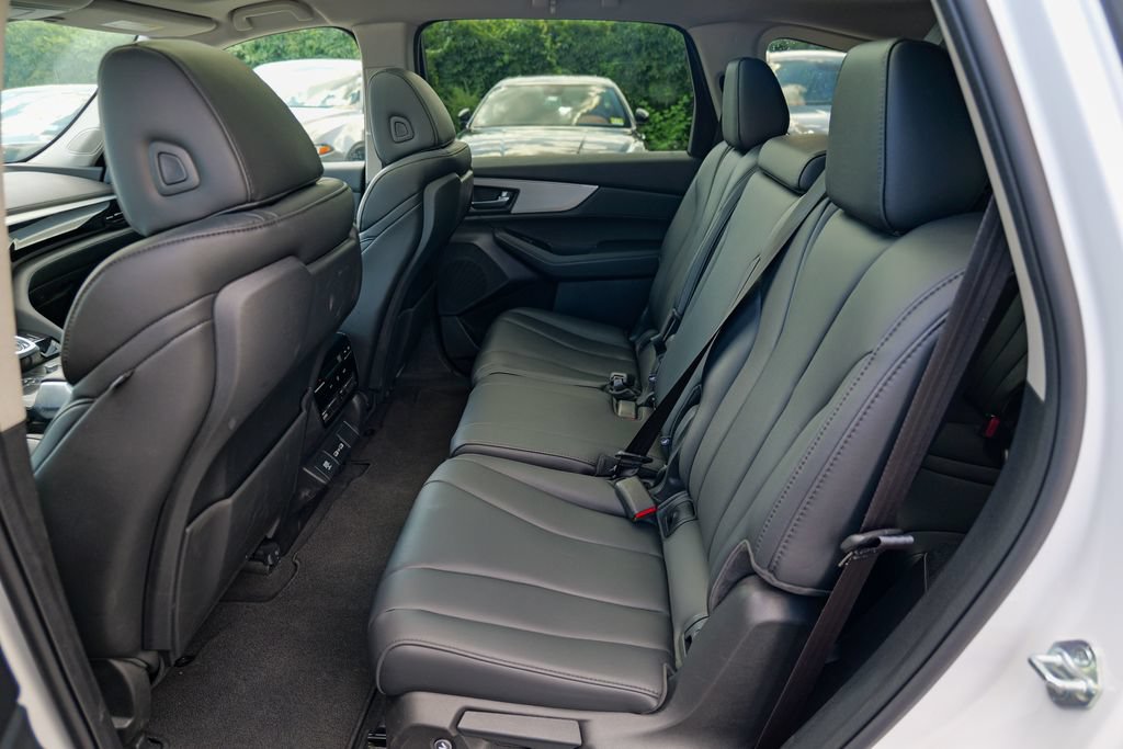 Used 2023 Acura MDX SH-AWD image 27