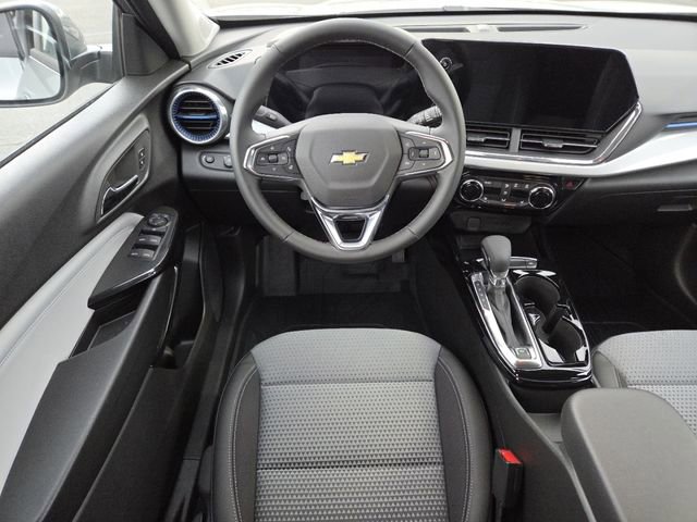 New 2026 Chevrolet Trax LT image 28