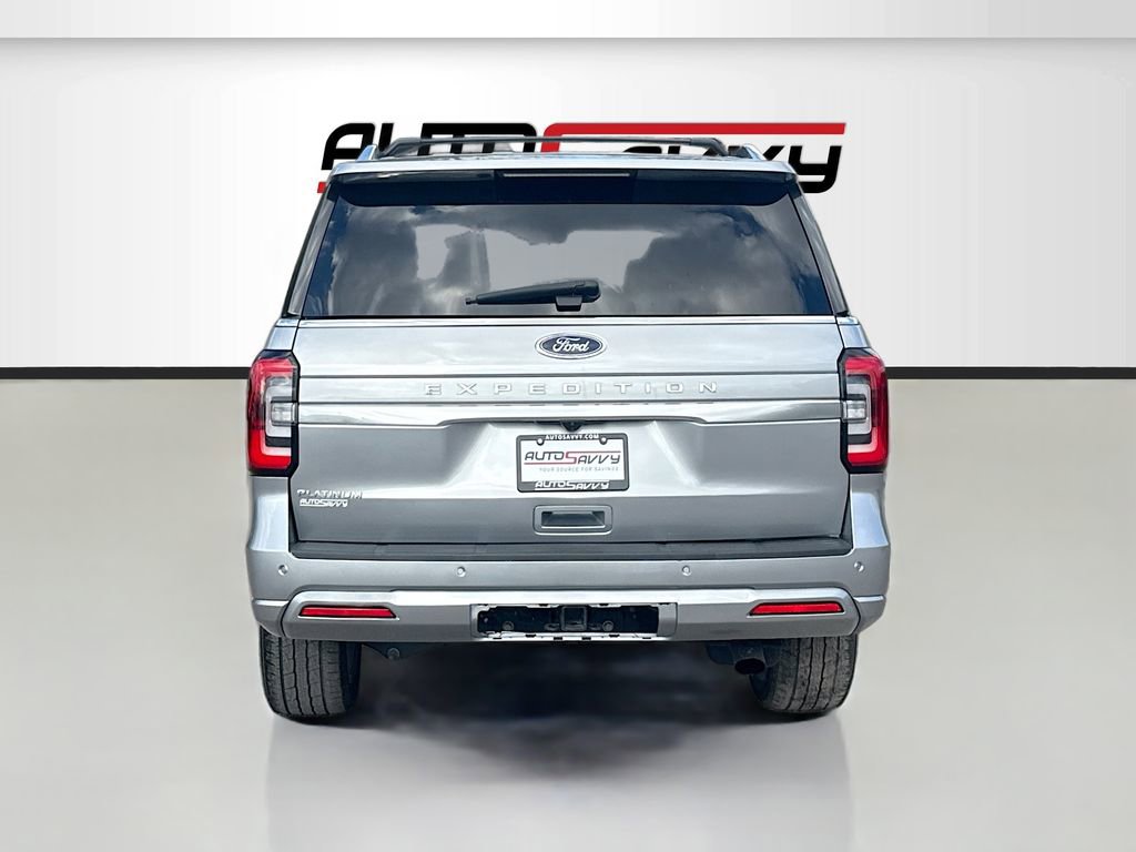 Used 2023 Ford Expedition Platinum RWD image 6