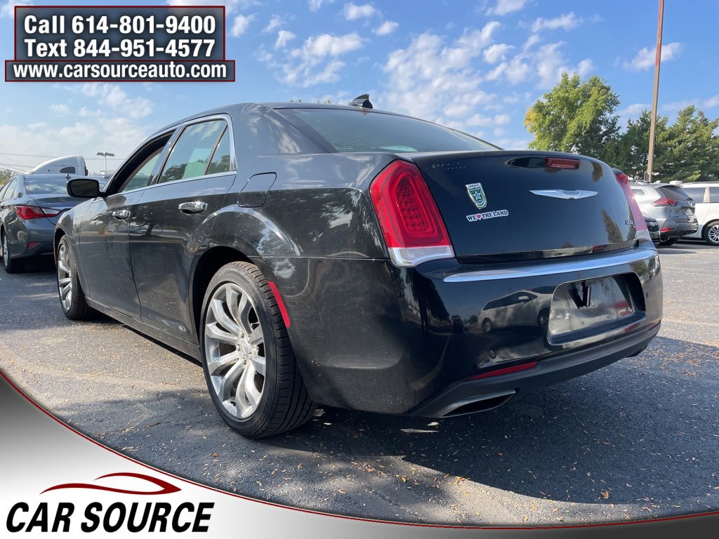 Used 2017 Chrysler 300 C w/ Safetytec Plus Group image 5