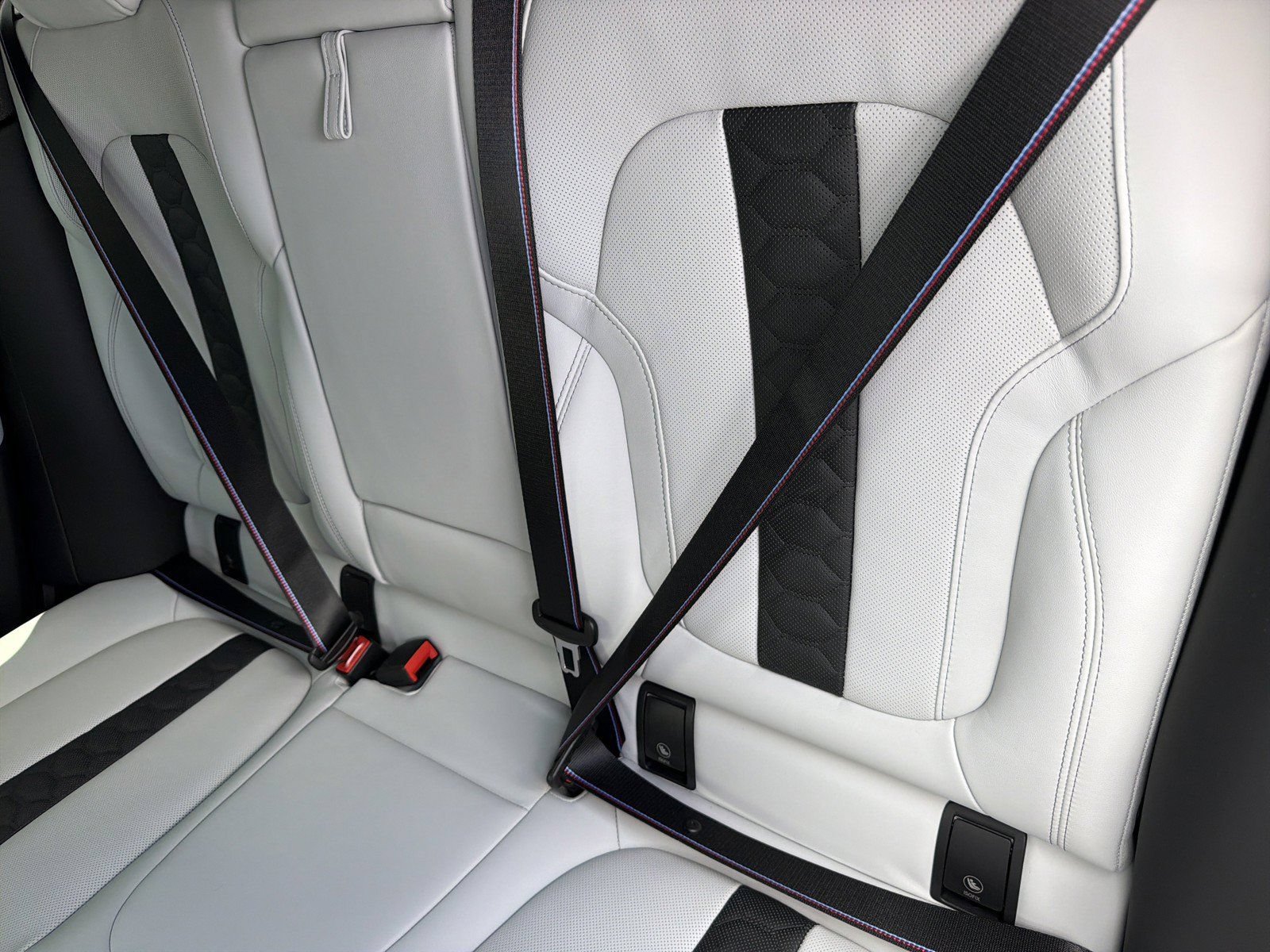 Certified 2025 BMW X6 M Competition w/ Executive Package AWD/4WD image 21