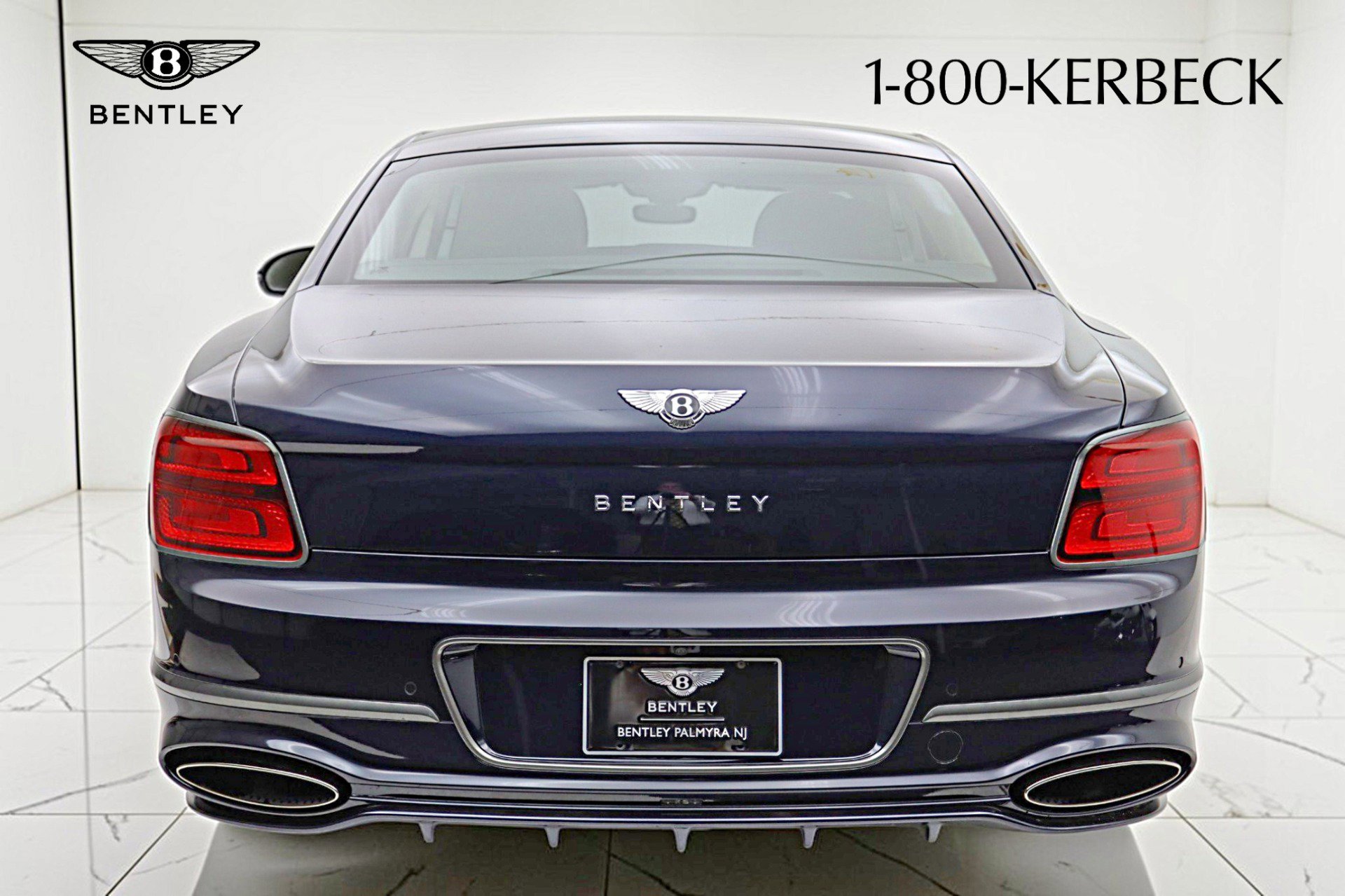 Used 2025 Bentley Flying Spur Plug-In Hybrid image 11