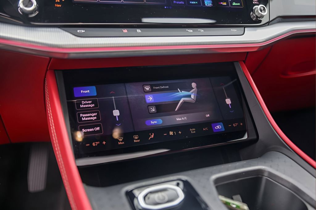 Used 2025 Jeep Wagoneer S Launch Edition image 18