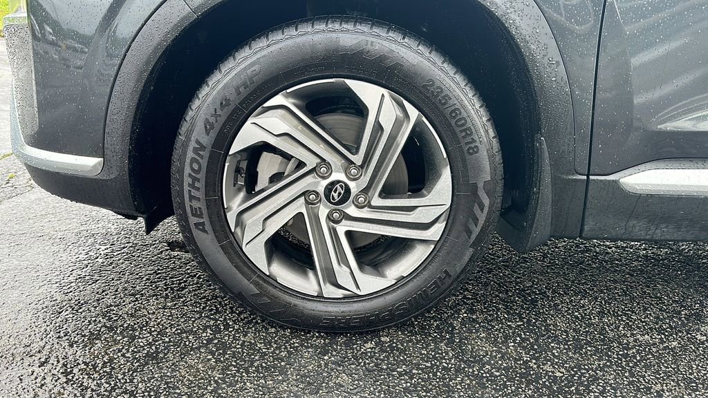 Used 2022 Hyundai Santa Fe SEL image 9