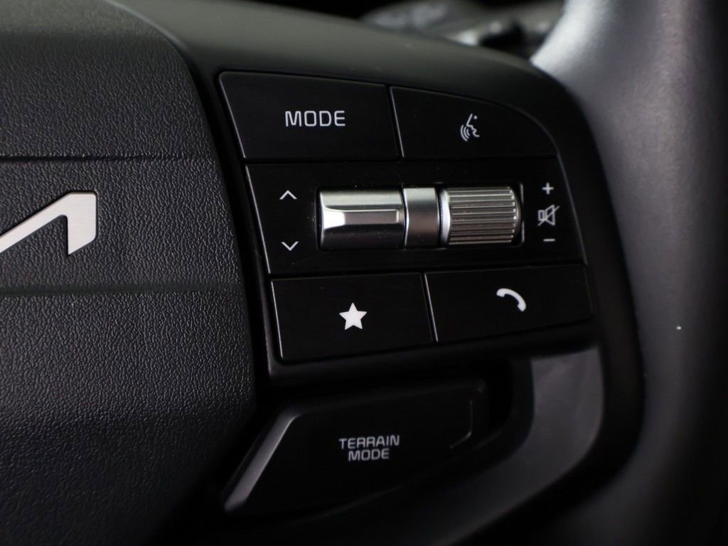 Certified 2026 Kia Sportage X-Line image 40