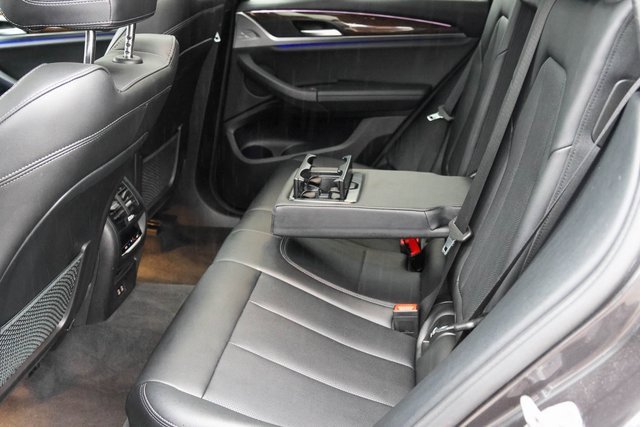Used 2022 BMW X4 xDrive30i w/ Parking Assistance Package image 14