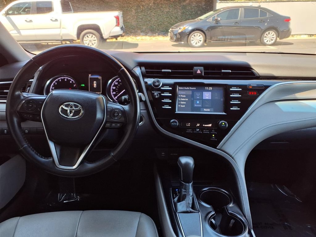 Certified 2018 Toyota Camry SE w/ Convenience Package FWD image 25