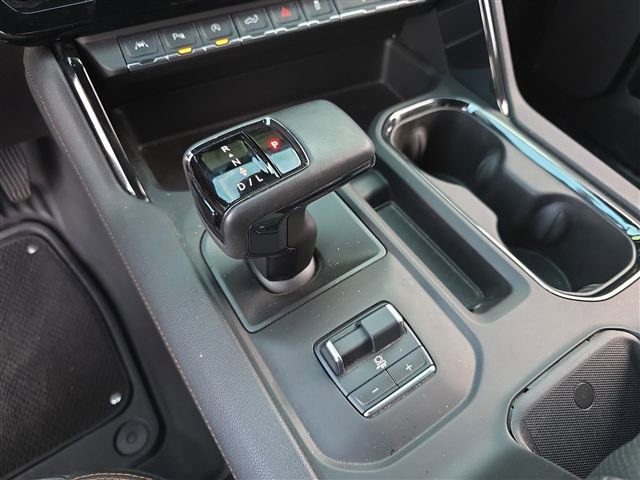 Certified 2025 GMC Sierra 1500 AT4 AWD/4WD image 24